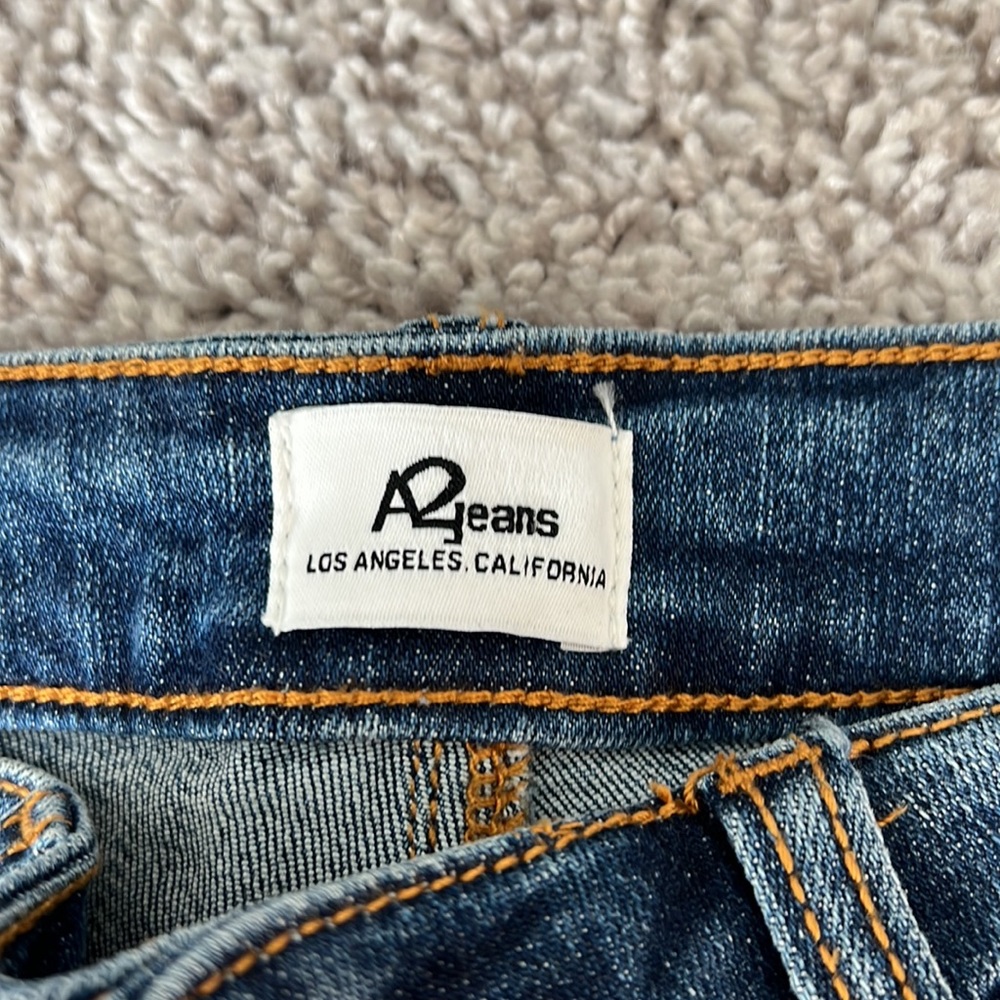 Vici A2 Jeans Asher Medium Rise Distressed Skinny Jeans New - Picture 6 of 11